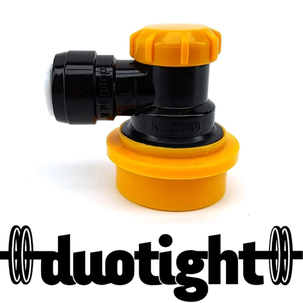 Duotight fitting with yellow cap